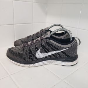 Nike Flyknit Lunar 1